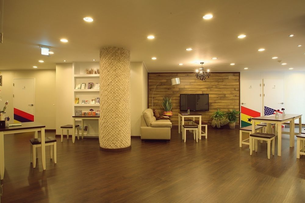 Hello Guesthouse Μπουσάν Εξωτερικό φωτογραφία